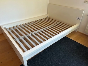 Bett zu verschenken, für Matratzengröße 140x200 Bild 2