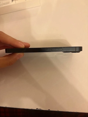 IPhone 13- gebraucht Bild 2