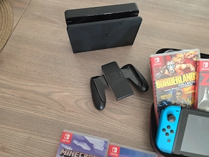 Nintendo Switch mit Spielen und Zubehör  Bild 4