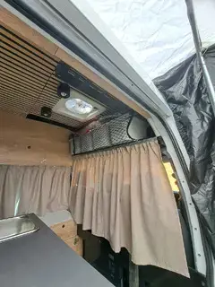 Ford Transit Selbstausbau Camper zu verkaufen! Bild 3