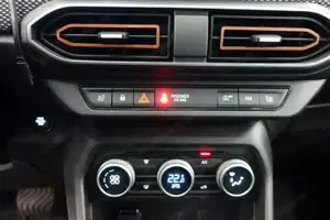 Dacia Sandero Bild 7