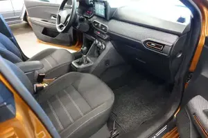 Dacia Sandero Bild 9