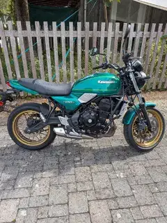 Kawasaki Z 650 RS Bild 3
