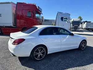 Mercedes-Benz C-Klasse Bild 4
