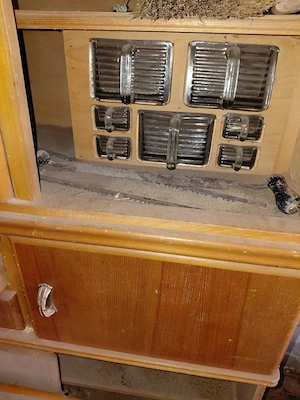 Küchenschrank aus den 1950ern Bild 2