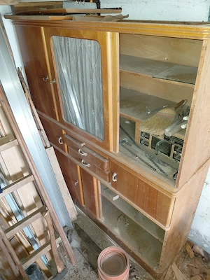 Küchenschrank aus den 1950ern Bild 3