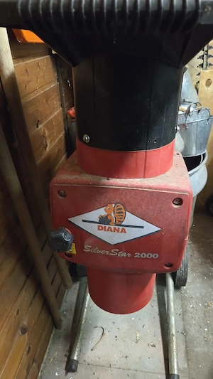 Häcksler gebraucht Super Zustand 