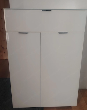 Schuhschrank klein und groß  Bild 3
