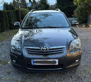 Toyota Avensis Bild 3