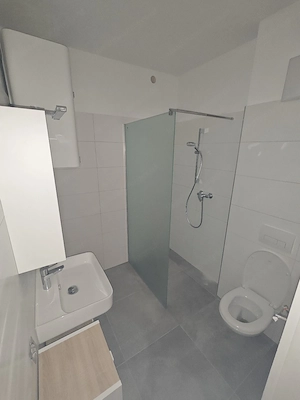 2,5 Zimmer Garten-Wohnung  Bild 2