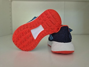 Kinder Turnschuhe Bild 2
