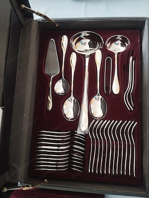 Nivella Besteckset 68 Teilig (Vergoldet ) Bild 2