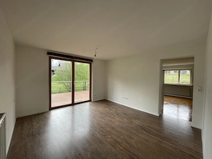 ZUR VERMIETUNG ! Haushälfte Maria Grün 104 M2 mit Garten und Garage AB 1. Dez. 2026 Bild 3