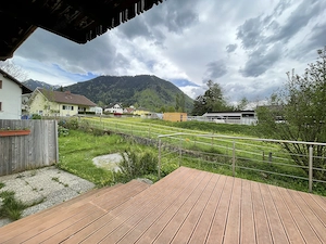 ZUR VERMIETUNG ! Haushälfte Maria Grün 104 M2 mit Garten und Garage AB 1. Dez. 2026 Bild 2