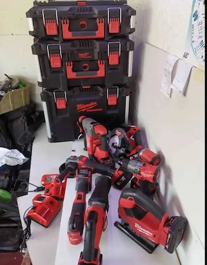 Milwaukee M18 