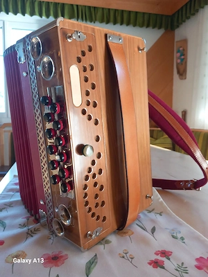 Steirische Harmonika G C F Bild 2