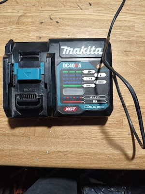 Ladegerät für V40   Akro GX   40V Akku Bild 3