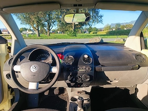 VW New Beetle Cabrio gelb BJ 2003  Bild 3