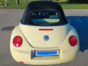 VW New Beetle Cabrio gelb BJ 2003  Bild 2