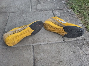 Fußballschuhe für die Halle, Nike, Gr 41 Bild 2