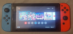 Nintendo Switch HAC-001 Konsole - mit Tragetasche, Controller und 2 Spielen- Bild 3
