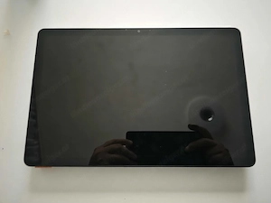 Tablet mit Hülle  Bild 6