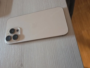 Apple iPhone 16 Pro Max Bild 3
