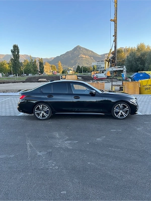 BMW 320d xDrive M Sport Aut. Bild 2