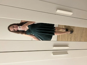 Kerstin einfühlsame seriöse diskrete österreichische Begleitdame Bild 2