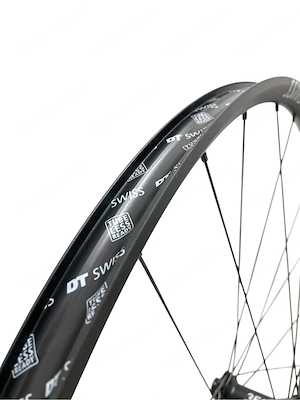 DT Swiss XR 1700 Spline 29" Laufradsatz NEU Bild 4