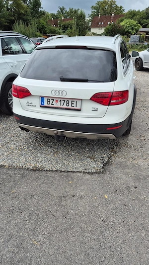 Auto zu verkaufen mit neuen Sommer und Winterreifen (2Sätze Alufelgen) Bild 2