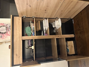 Schrank fürs Wohnzimmer Bild 2