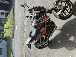 Ktm 690 Duke  Bj .2014  Bild 4