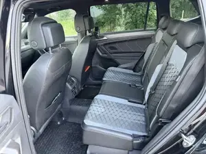 VW Tiguan Allspace R-Line 2.0 TDI DSG 4Motion | Pano | Matrix | AHK | VW Garantie Bild 8