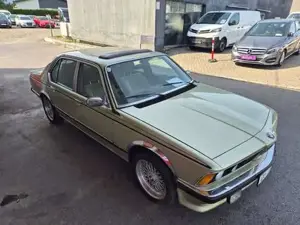 BMW 732 Bild 3