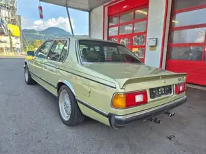 BMW 732 Bild 8