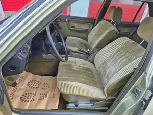 BMW 732 Bild 13