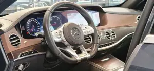 Mercedes-Benz S 400 Bild 12