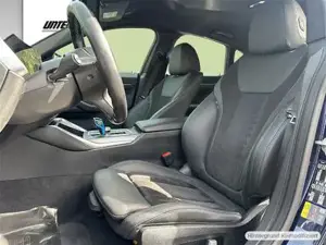 BMW i4 M50 xDrive // Sitzverstellung elektr. // HiFi // Parking Assistant Bild 9