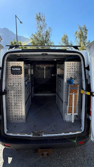 Transit Custom Kasten 2,0 TDCi  AHK Erstbesitz MwST. ausweisbar  Bild 10
