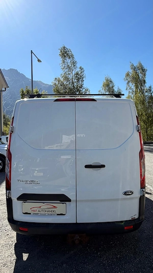 Transit Custom Kasten 2,0 TDCi  AHK Erstbesitz MwST. ausweisbar  Bild 6