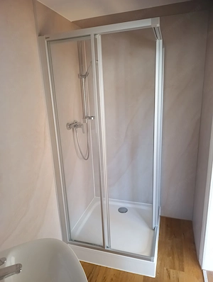 Neu sanierte 2,5-Zimmer Wohnung ab sofort zu vermieten Bild 9