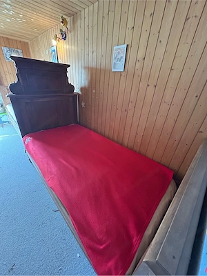 Massive Kirschenholzbetten Bild 3