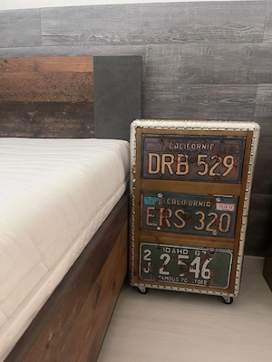 Verkaufe komplettes Jugendzimmer im Retro Look aus Holz Bild 3
