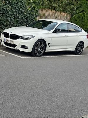 Bmw 330i Gt Xdrive  Bild 4