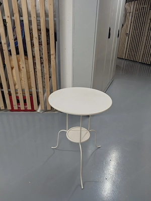 Beistelltisch von Ikea