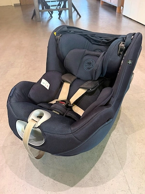 Cybex Sirona T i-Size mit Isofix Station Bild 2
