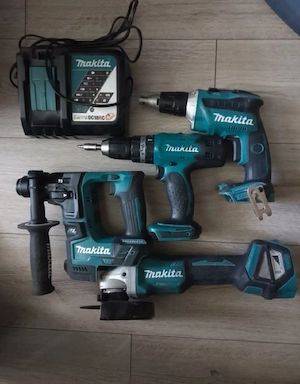 Makita set in sehr guter Zustand mit Vier Akkus