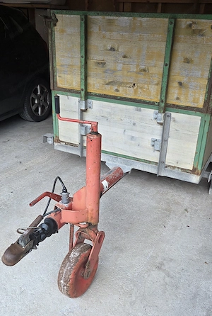 Tandem-Anhänger mit gültigem Pickerl Bild 2