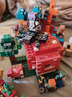 Lego Minecraft Sets  Bild 2